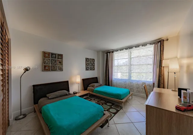 5th image of 199 Ocean Lane Dr #413, Key Biscayne, FL 33149 | MLS# A12021819