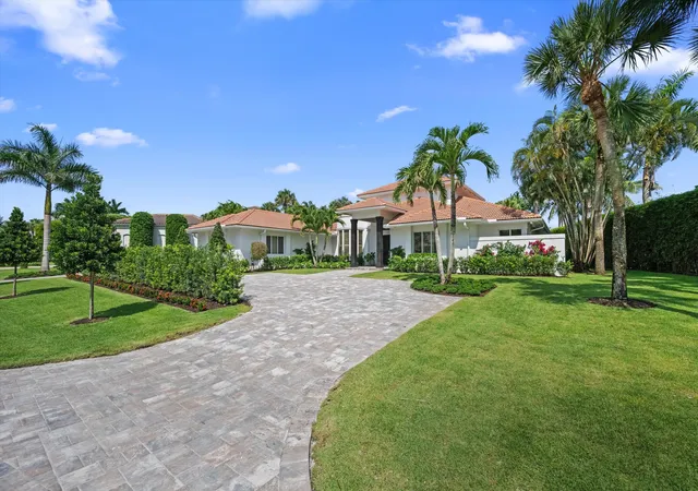 Photo 2 of Single family home for sale at 2432 Golf Brk Dr, Wellington, FL 33414 | MLS# B26032856 | Listing updated on 2026-09-23