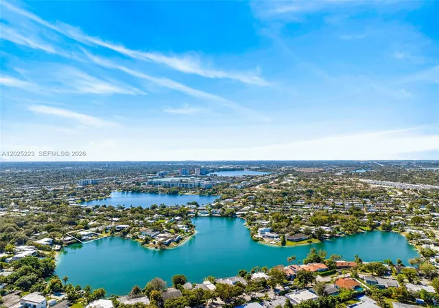 2nd image of 2091 Ne 191st Dr, North Miami Beach, FL 33179 | MLS# A12025223