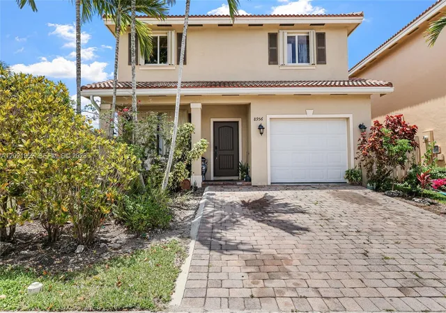 Homes for sale in Cutler Bay, FL | 8956 Sw 215Th Ter, Cutler Bay, FL 33189 | MLS# A12021952