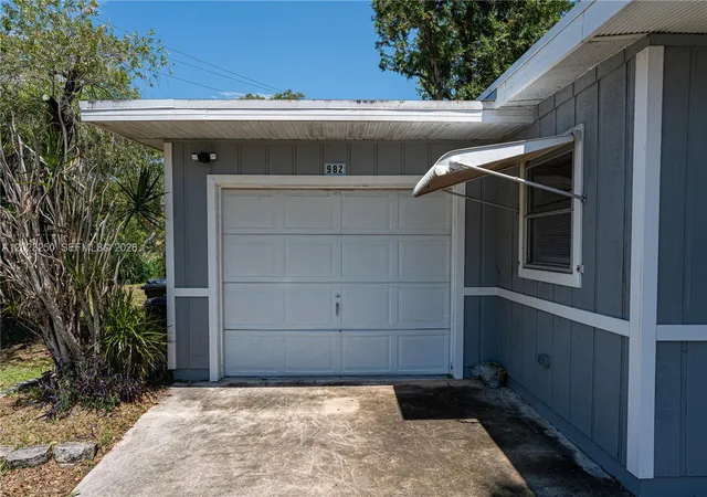 Homes for sale in Port St Lucie, FL | 982 Sw Airoso Blvd, Port St Lucie, FL 34983 | MLS# A12023250