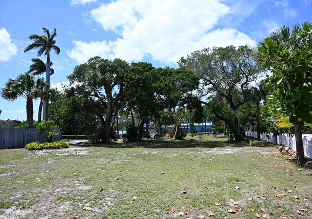 Photo 1 of Land for sale at 18019 N Hwy A1a, Jupiter, FL 33477 | MLS# B26032963 | Listing updated on 2026-09-23