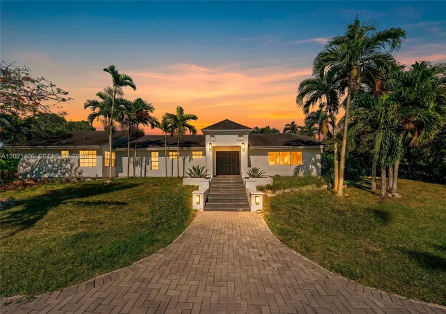 Single family home for sale at 19601 SW 187th Avenue, Miami, FL 33187 | MLS# A12021406 | Listing updated on 2026-08-02