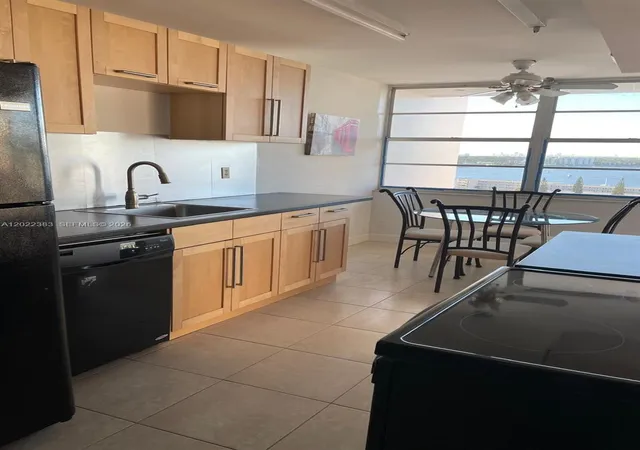 Homes for sale in Aventura, FL | 18021 Biscayne Blvd #1701/2, Aventura, FL 33160 | MLS# A12022383