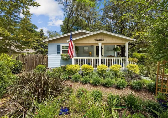Homes for sale in Fernandina Beach, FL | 232 Vernon St, Fernandina Beach, FL 32034 | MLS# B26033134