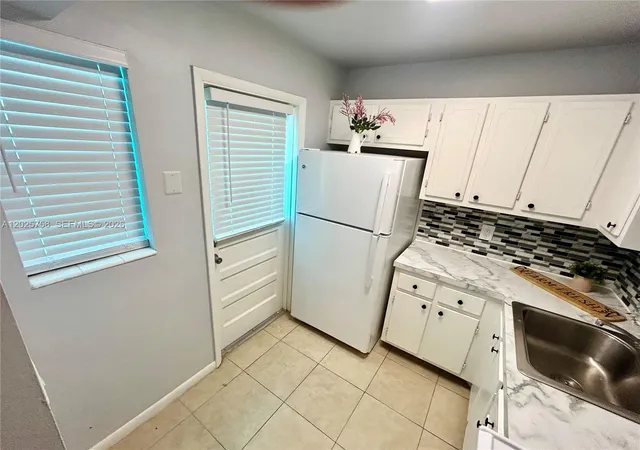 Homes for sale in Boynton Beach, FL | 2213 Ne 1St Ct #203, Boynton Beach, FL 33435 | MLS# A12025758