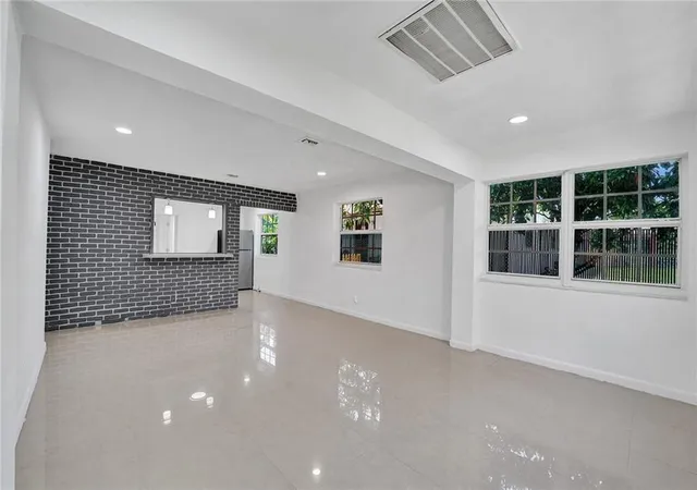 Single family home for sale at 2422 Sherman St, Hollywood, FL 33020 | MLS# B26033221 | Listing updated on 2026-09-23