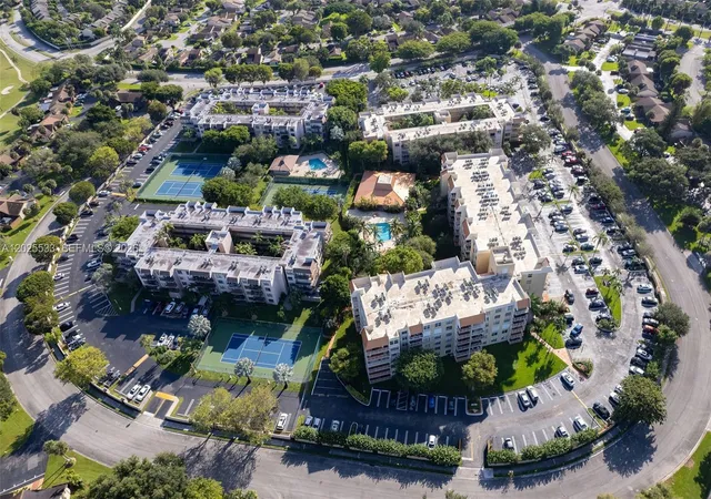 5th image of Village At The Falls, Miami, FL 33176