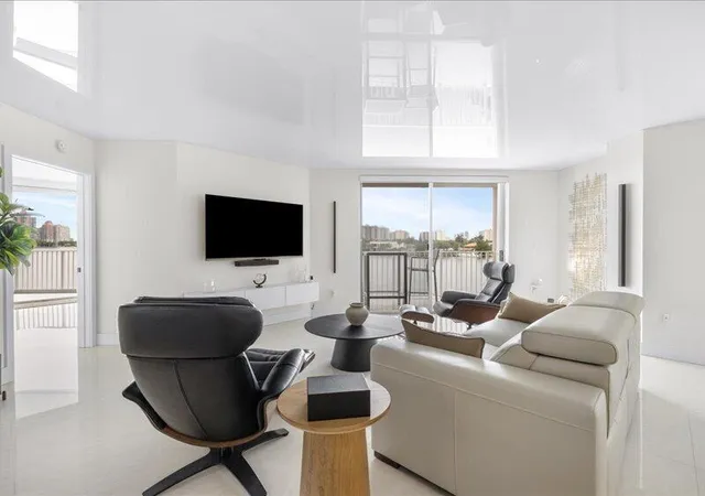 Photo 2 of Condo for sale at 18260 N Bay Rd #418, Sunny Isles Beach, FL 33160 | MLS# B26033331 | Listing updated on 2026-09-23