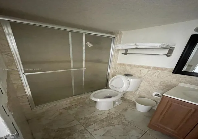 12th image of (Undisclosed), Sunny Isles Beach, FL 33160 | MLS# A12026008