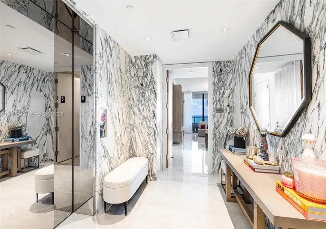 5th image of 15701 Collins Ave #802, North Miami Beach, FL 33160 | MLS# A12025849