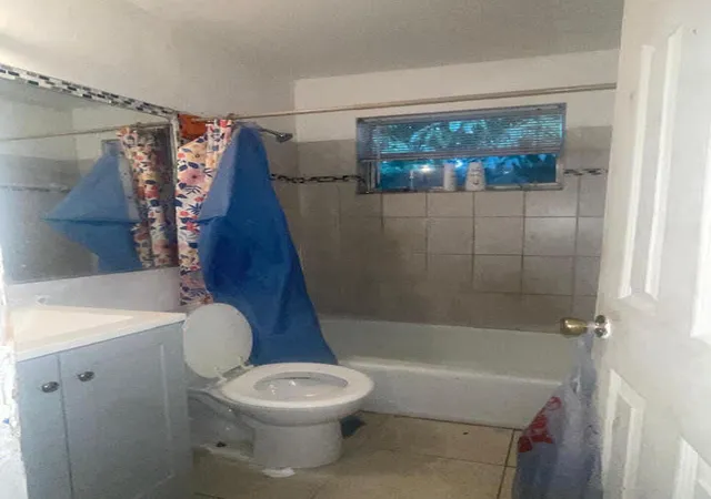 Photo 4 of Single family home for sale at 1012 18th Street, West Palm Beach, FL 33407 | MLS# B26033447 | Listing updated on 2026-09-23