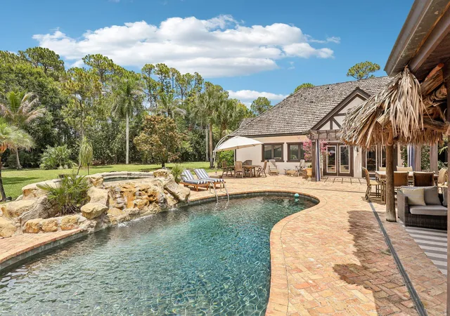 Photo 2 of Mansion for sale at 14900 Stirrup Ln, Wellington, FL 33414 | MLS# B26033462 | Listing updated on 2026-10-07
