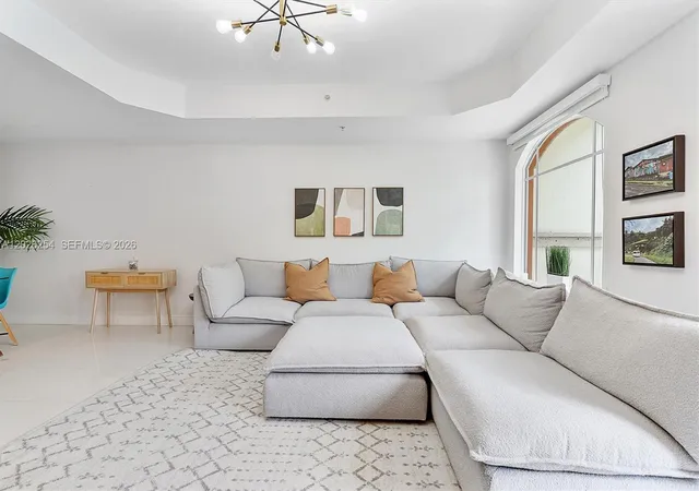 5th image of 2704 Ne 184Th Ter, North Miami Beach, FL 33160 | MLS# A12026254