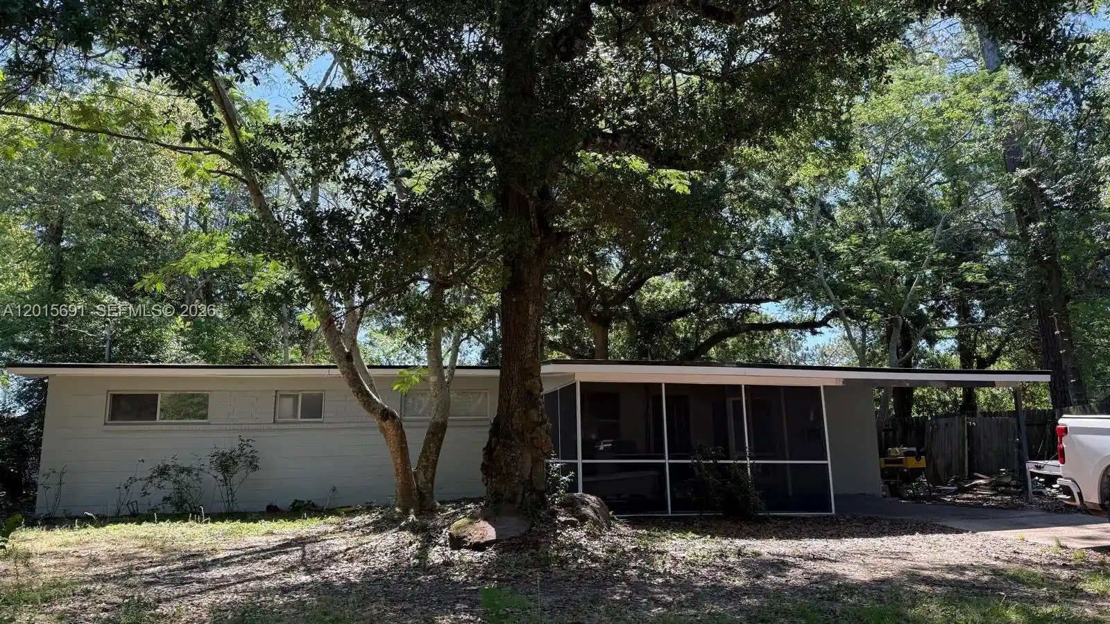 Photo 1 of Single family home for sale at 1 St Regis Dr, Pensacola, FL 32505 | MLS# A12015691 | Listing updated on 2026-09-23