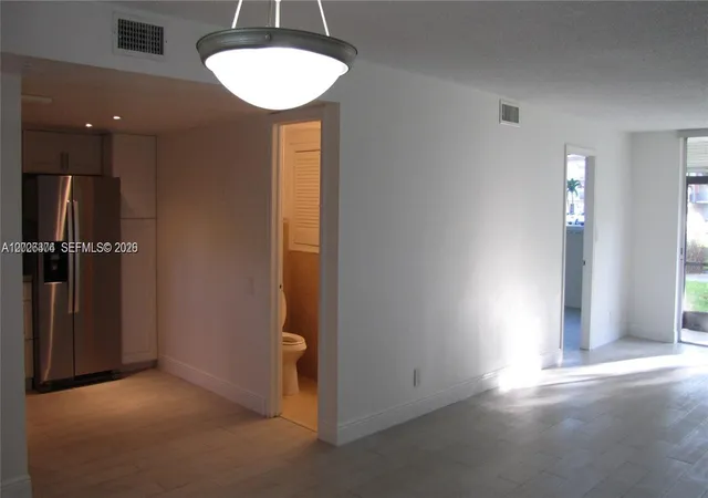 5th image of 8911 S Hollybrook Blvd #106, Pembroke Pines, FL 33025 | MLS# A12026374