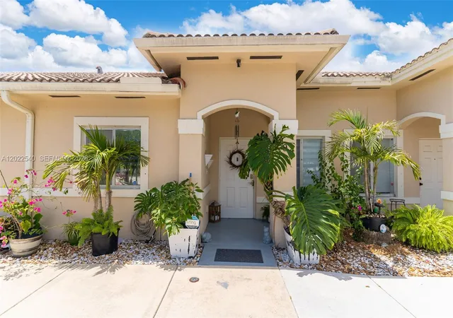 1st image of 13268 Old Biscayne Dr #204, Homestead, FL 33033 | MLS# A12022540