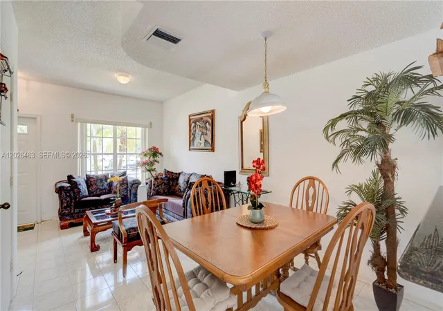 Homes for sale in Tamarac, FL | 8054 Sanibel Dr, Tamarac, FL 33321 | MLS# A12026463
