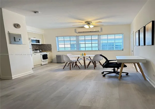 2nd image of 836 10Th St #7, Miami Beach, FL 33139 | MLS# A12026544