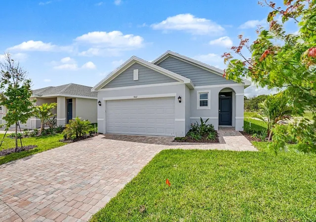 Photo 1 of Sale Pending at 9597 Venetian Sq, Vero Beach, FL 32966 | MLS# B26033637 | Listing updated on 2026-10-02