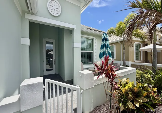 Photo 1 of Single family home for sale at 1330 St Catherine's Cir, Vero Beach, FL 32967 | MLS# B26033683 | Listing updated on 2026-10-07