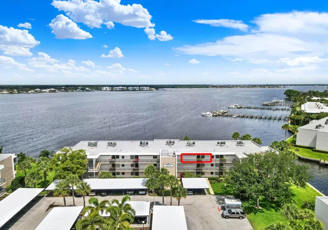 Photo 3 of Condo for sale at 1950 SW Palm City Rd #14-305, Stuart, FL 34994 | MLS# B26033686 | Listing updated on 2026-09-23