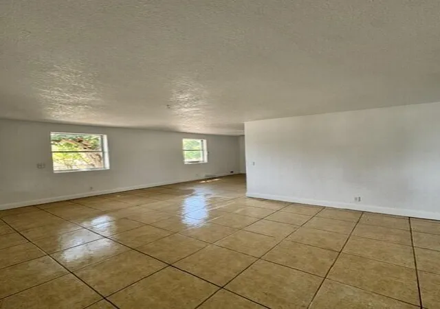 Homes for sale in Riviera Beach, FL | 554 W 1St St, Riviera Beach, FL 33404 | MLS# B26033720