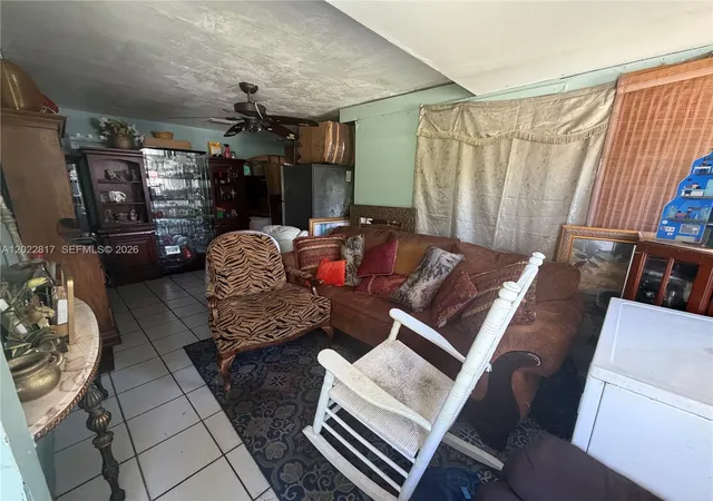 2nd image of 5740 Taylor St, Hollywood, FL 33021 | MLS# A12022817