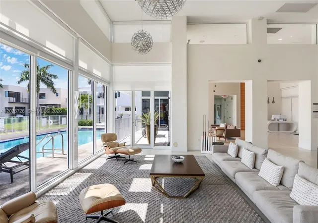 76th image of 7441 Nw 102nd Ct, Doral, FL 33178 | MLS# A12026726