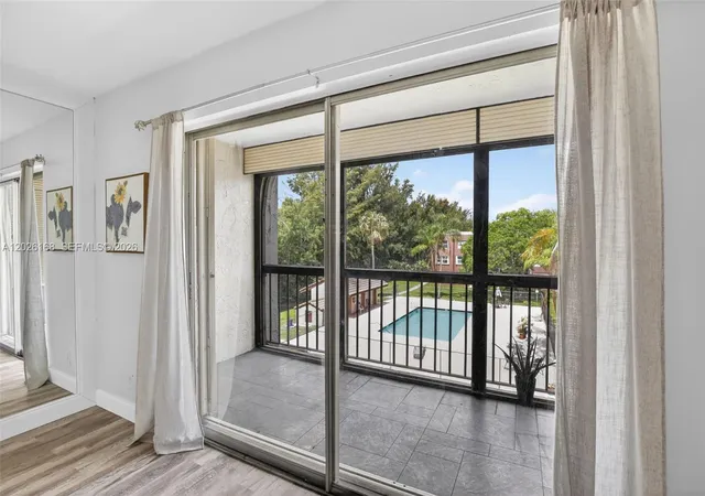 2nd image of 7020 Nova Dr #308D, Davie, FL 33317 | MLS# A12026168