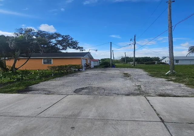 4th image of 800 Nw 1St St, Delray Beach, FL 33444 | MLS# B26033812