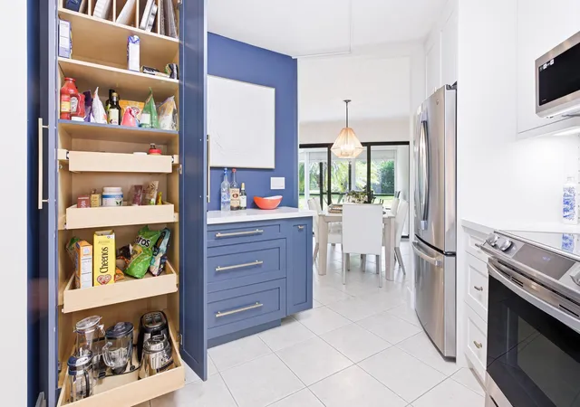 4th image of 5800 Camino Del Sol, Boca Raton, FL 33433