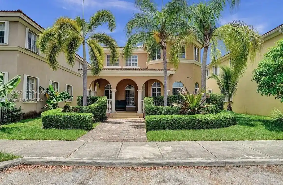 Photo 1 of Single family home for sale at 27562 Sw 139th Place, Homestead, FL 33032 | MLS# A12026849 | Listing updated on 2026-10-20