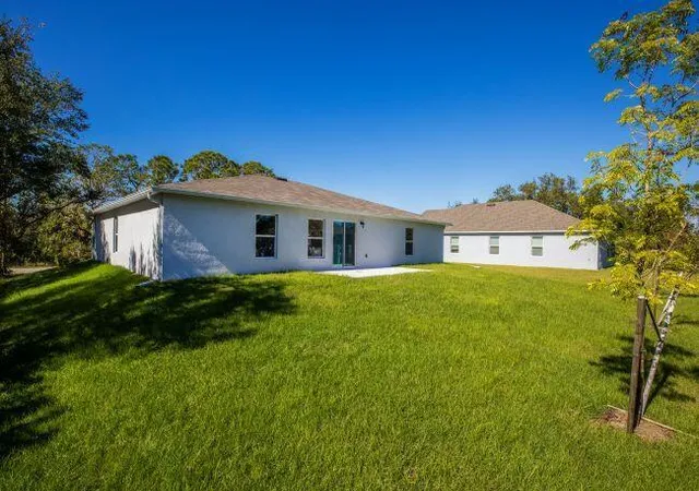 Photo 2 of Single family home for sale at 462 Hazel St, Sebastian, FL 32958 | MLS# B26033853 | Listing updated on 2026-09-23