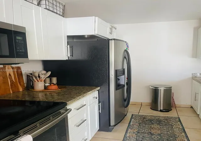 2nd image of 10393 N Kendall Dr #U6, Miami, FL 33176 | MLS# A12026959