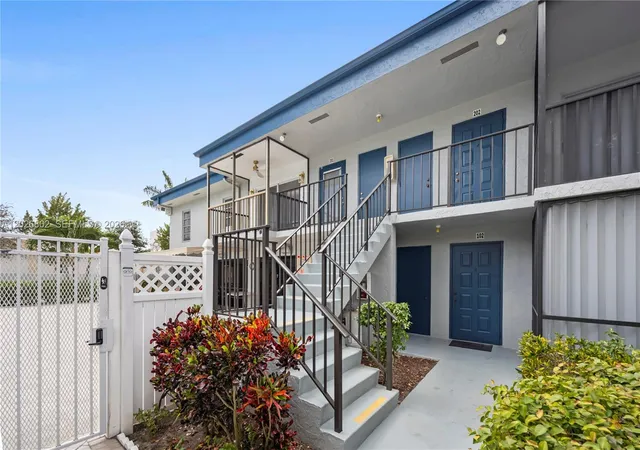 Homes for sale in Delray Beach, FL | 7511 S Oriole Blvd #201, Delray Beach, FL 33446 | MLS# A12026802