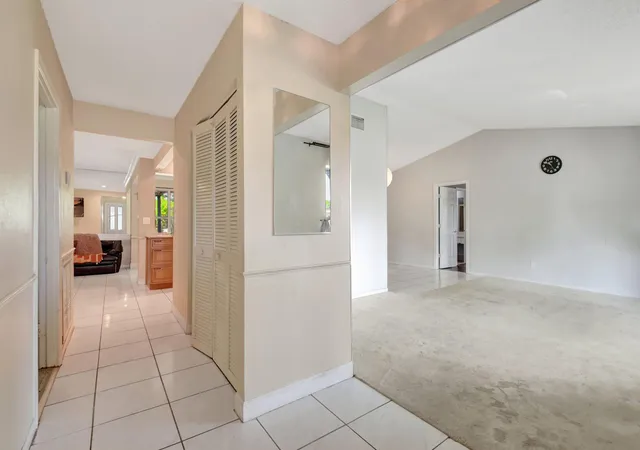 Photo 3 of Single family home for sale at 1197 Belmore Ter, Wellington, FL 33414 | MLS# B26033983 | Listing updated on 2026-10-06