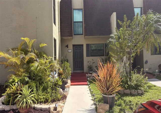 1st image of 8982 Palm Tree Ln #8982, Pembroke Pines, FL 33024 | MLS# A12025742
