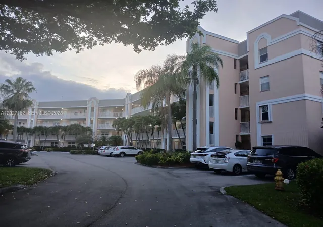 4th image of 2603 NW 103rd Ave, Sunrise, FL 33322