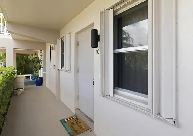 Condo for sale at 311 E Ocean Ave #104, Lantana, FL 33462 | MLS# B26034043