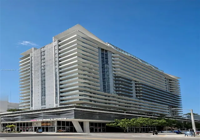 4th image of 1010 Sw 2Nd Ave #809, Miami, FL 33130 | MLS# A12026461
