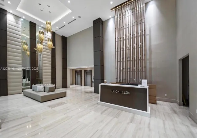 5th image of 1010 Sw 2Nd Ave #809, Miami, FL 33130 | MLS# A12026461