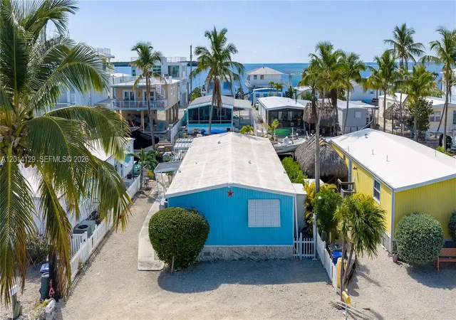2nd image of 205 Humpty Dumpty Dr, Key Largo, FL 33037 | MLS# A12014129