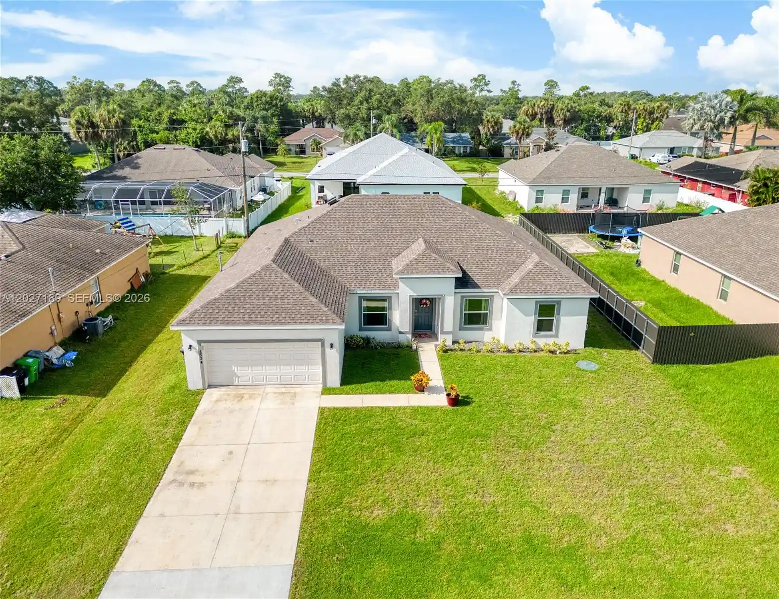 Photo 1 of Single family home for sale at 1534 Sw Abingdon Ave, Port Saint Lucie, FL 34953 | MLS# A12027189 | Listing updated on 2026-10-31