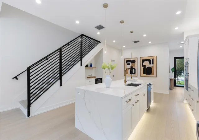 Photo 3 of Townhouse for sale at 509 Sw 11th Street, Fort Lauderdale, FL 33315 | MLS# B26034264 | Listing updated on 2026-10-05