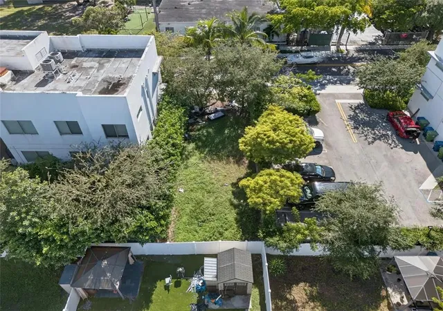 Photo 4 of Land for sale at 514 Foster Rd, Hallandale Beach, FL 33009 | MLS# B26034283 | Listing updated on 2026-09-23