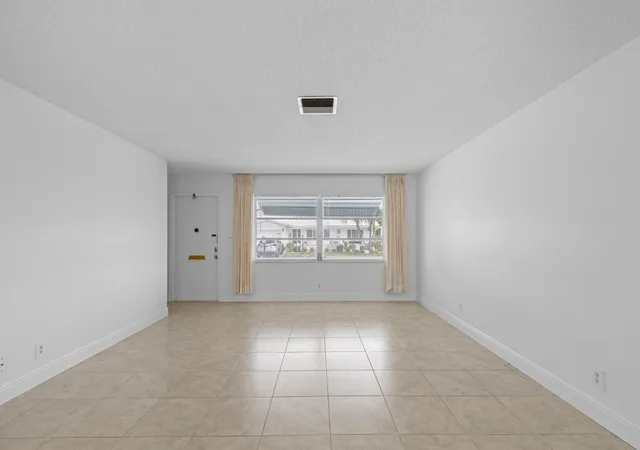 Photo 3 of Sale Pending at 1714 Sw 19th Drive, Boynton Beach, FL 33426 | MLS# B26034368 | Listing updated on 2026-09-30