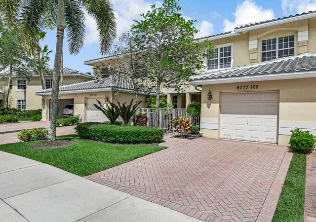 3rd image of 9777 Bowline Dr, West Palm Beach, FL 33411