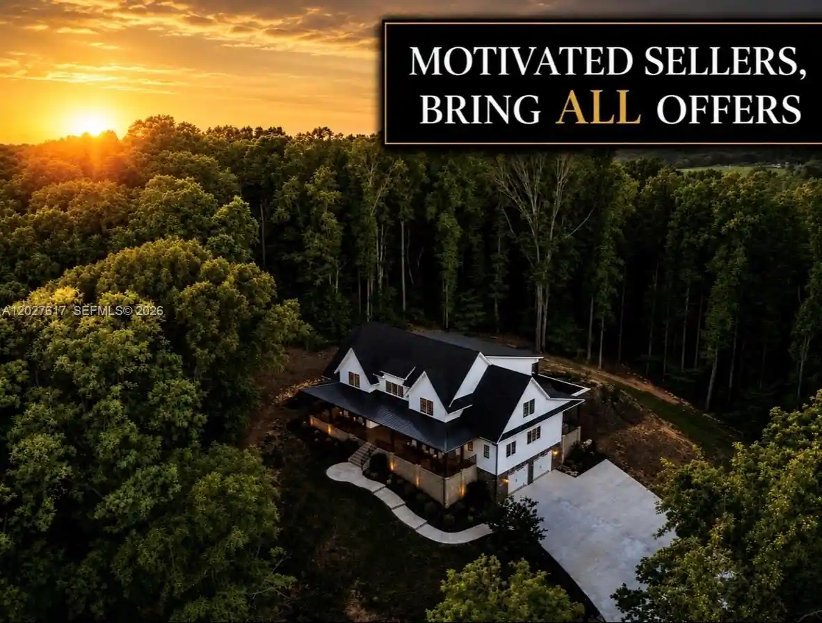 Photo 1 of Mansion for sale at NC | 1642 Pineview Rd,NC None | MLS# A12027617 | Listing updated on 2026-09-23
