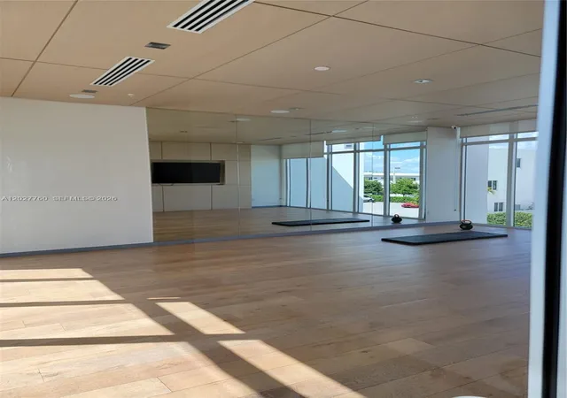 2nd image of 6310 Nw 103Rd Pl, Doral, FL 33178